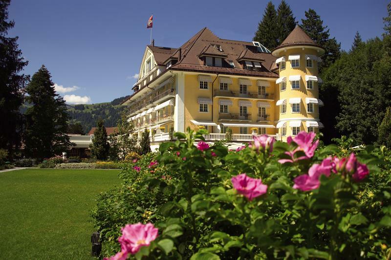 Le Grand Bellevue Hotel Gstaad Buitenkant foto